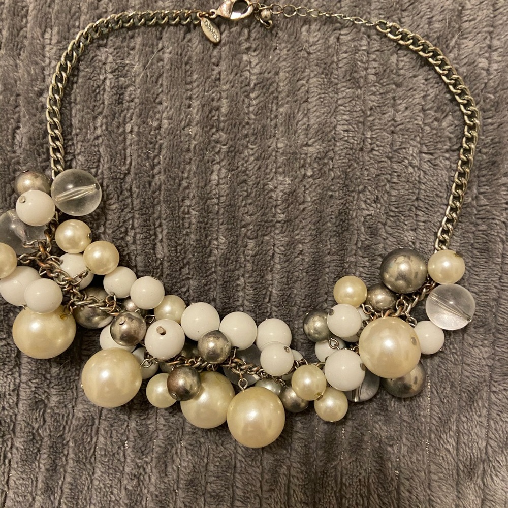 Beaded chunky necklace
